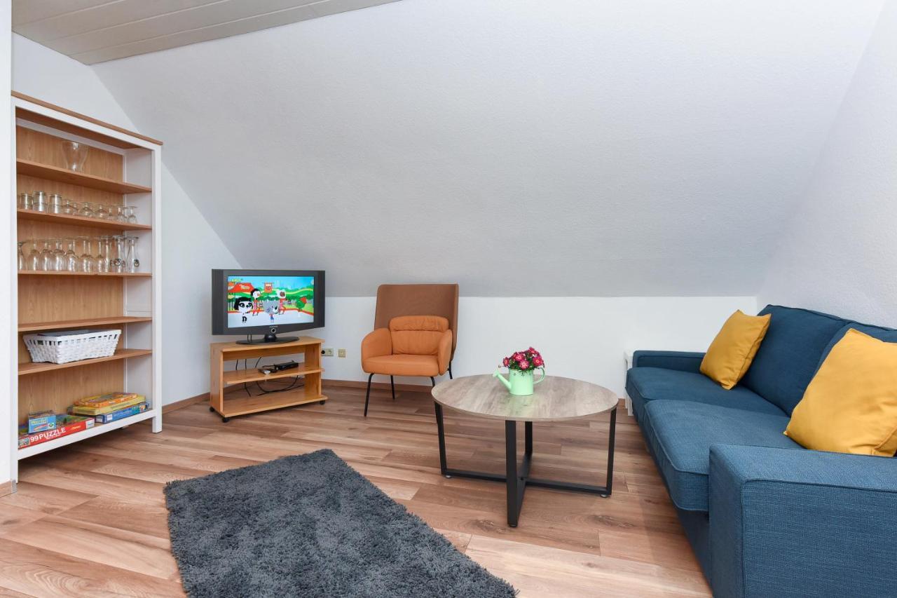 Ferienwohnung Wattgefluester Esens Extérieur photo
