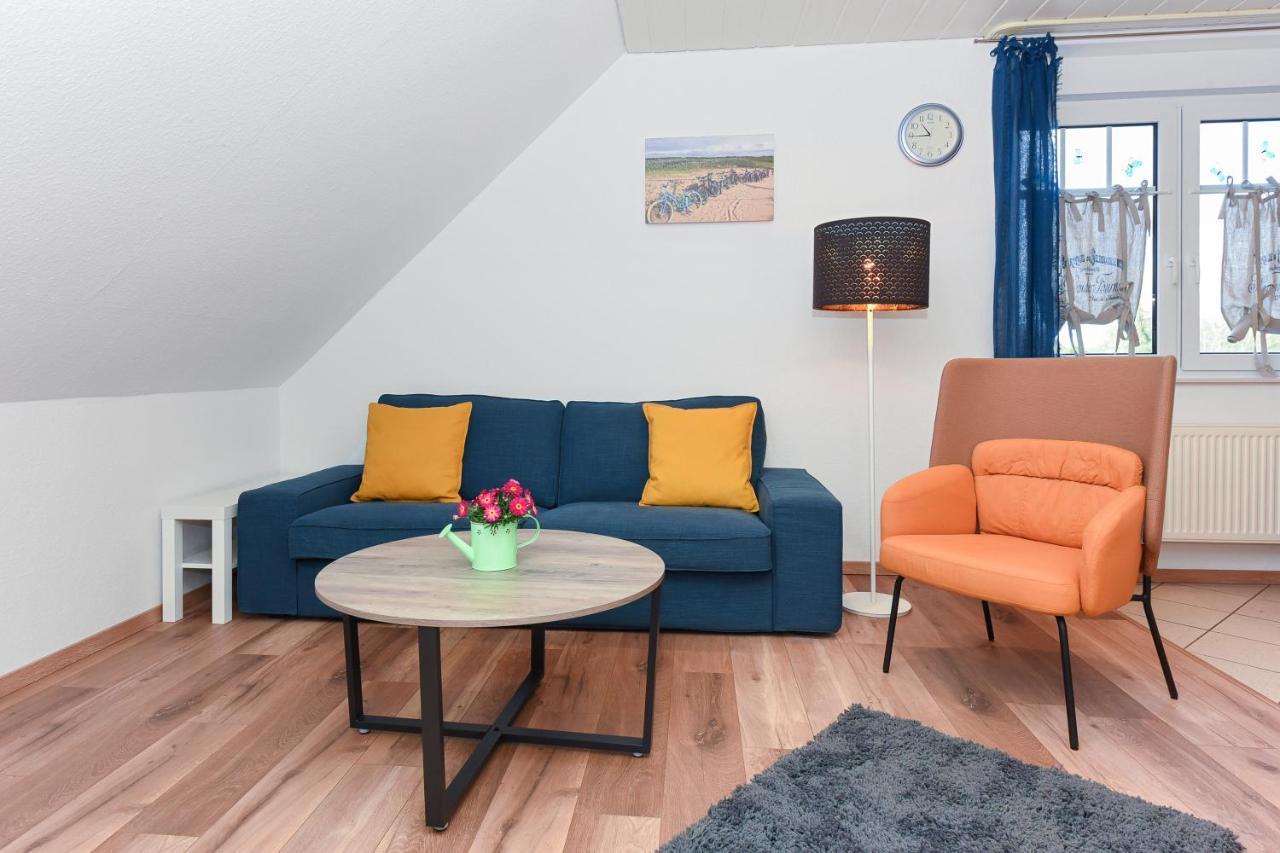 Ferienwohnung Wattgefluester Esens Extérieur photo